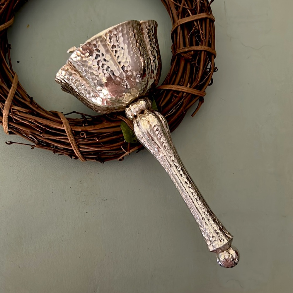 Hammered Metallic Bouquet Holder
